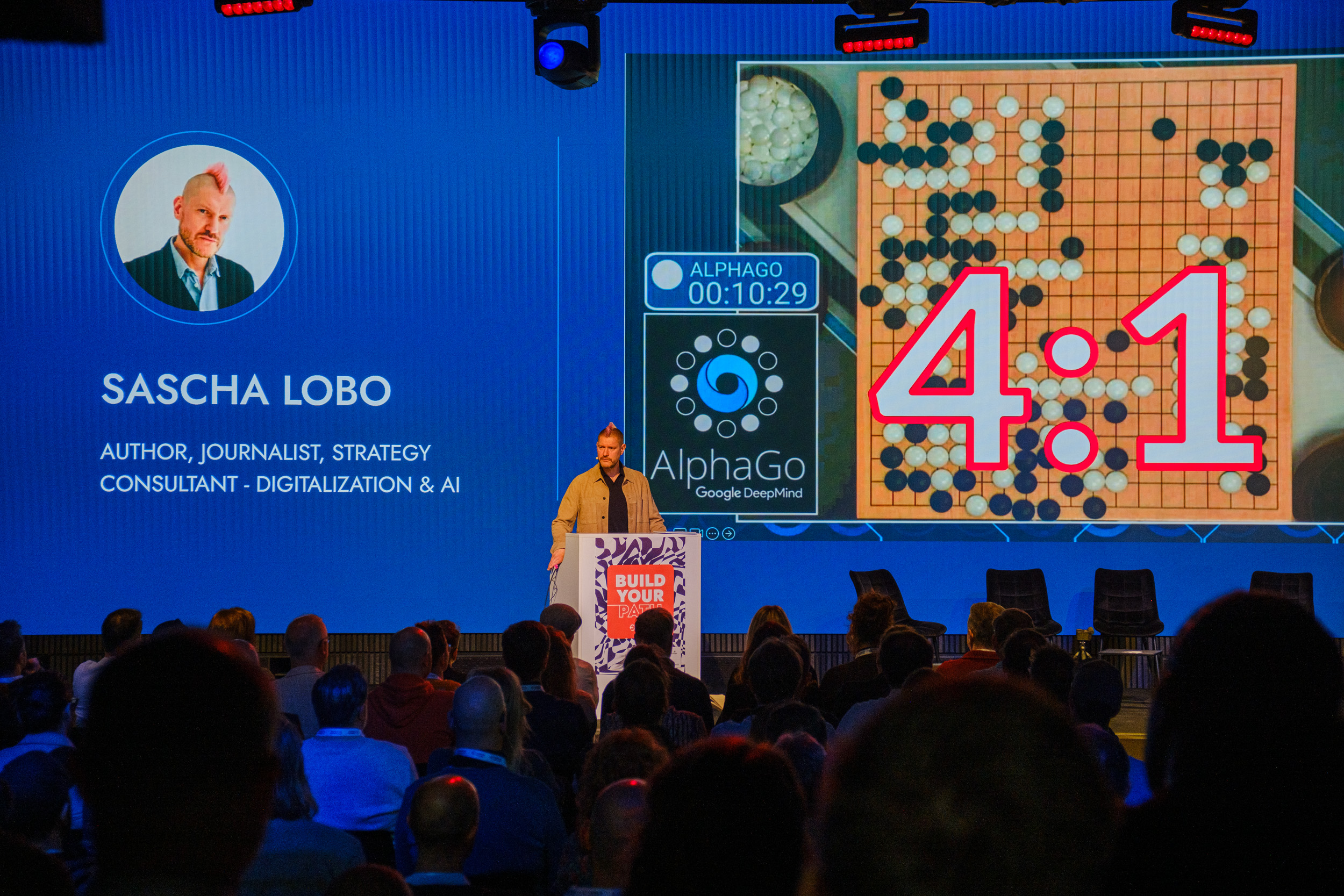 Sascha Lobo auf der Freelance Unlocked 2025